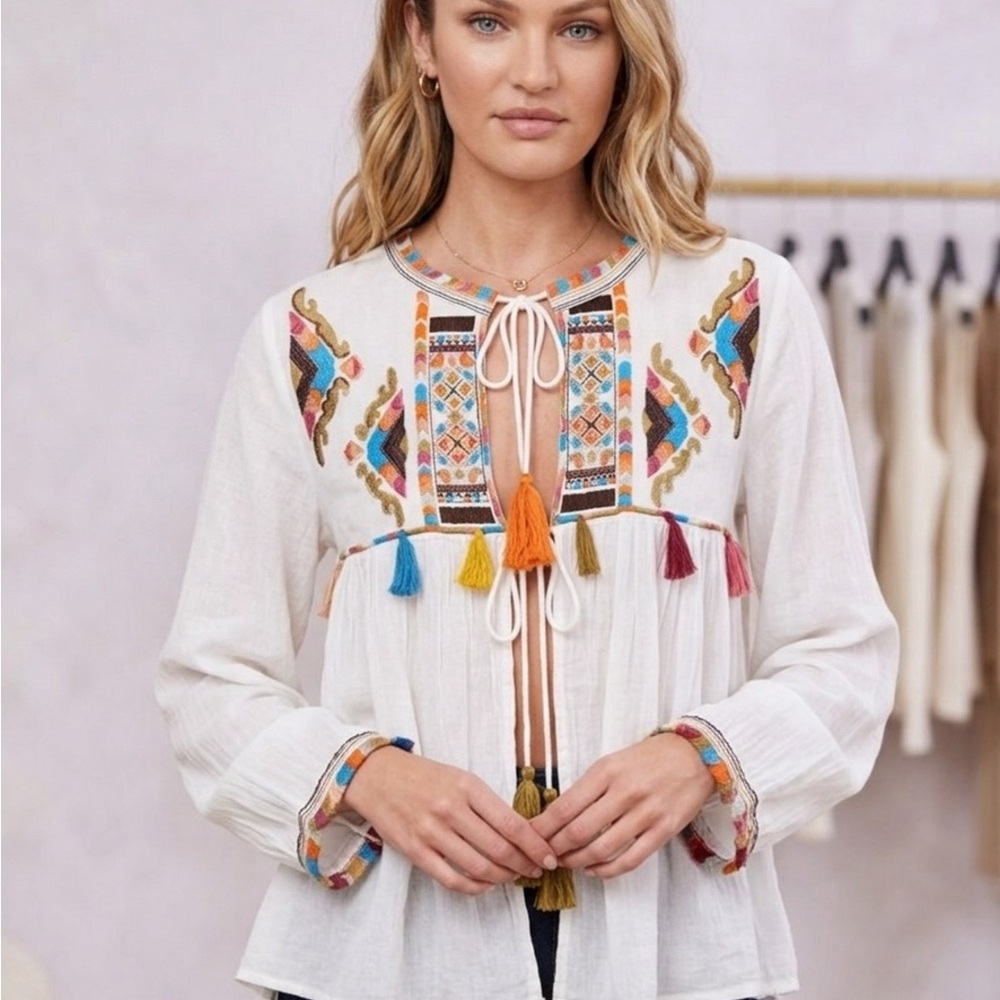 Boho Embroidered Tassel Blouse in White